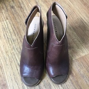 Lucky Brand Brown Leather Peep-Toe Slingback Shoes